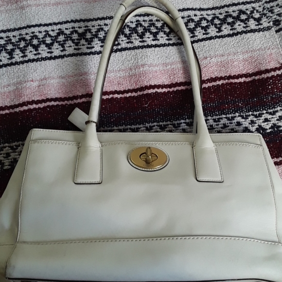 White coach purse - Picture 1 of 4